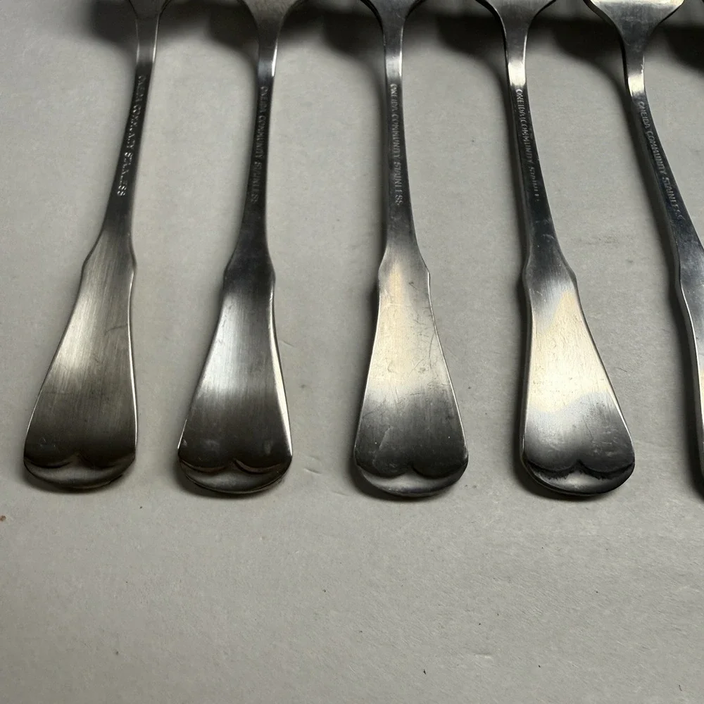 Vintage Oneida Community Stainless Patrick Henry 9 Salad Forks Flatware